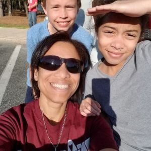 Meet your Posher, Dana-marie